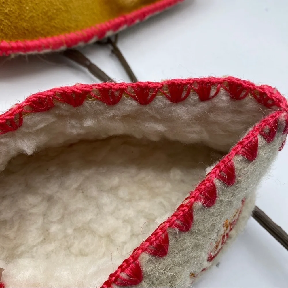 Greek Wool Slippers 34/US 2.5 -3 Youth‎ Orange Pink